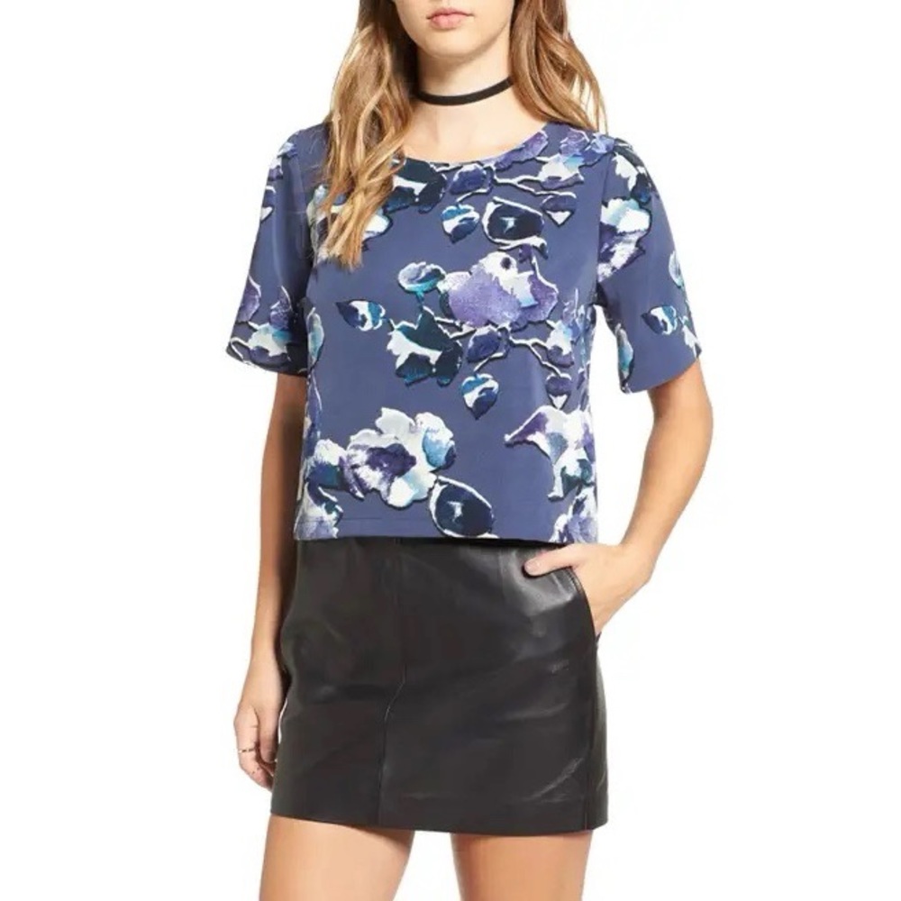 ASTR the Label Purple Blue Floral Print Blouse EUC